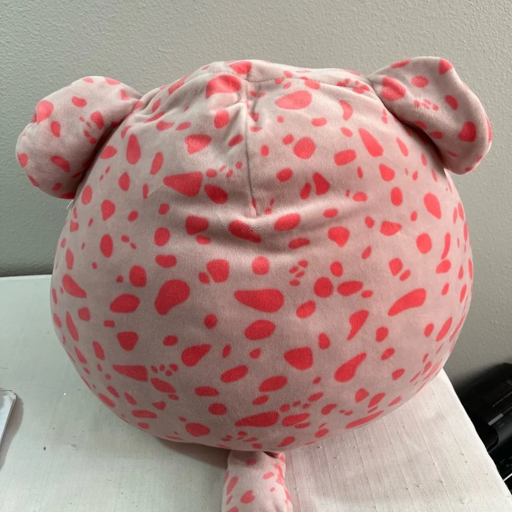 Antonella the cheetah Squishmallow Plush‎